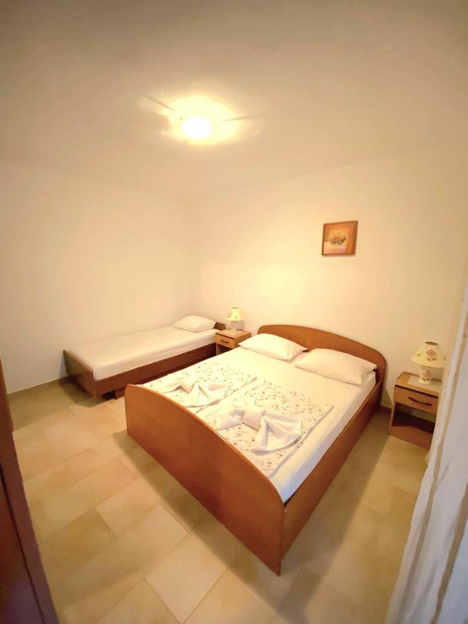 Apartments Mara Orebić Εξωτερικό φωτογραφία