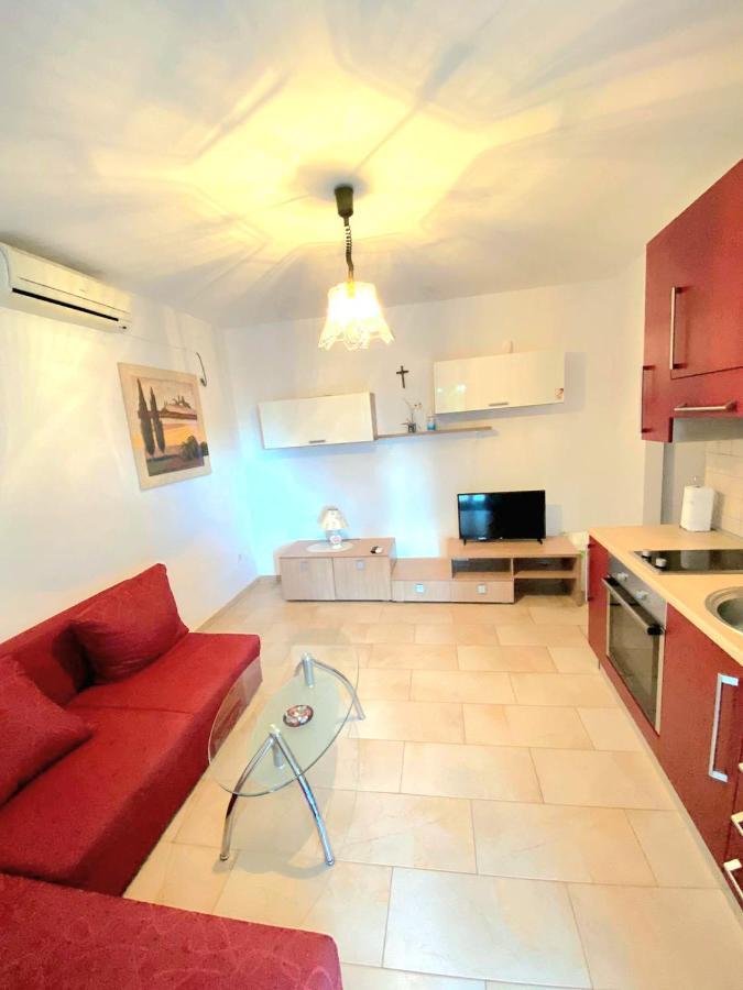 Apartments Mara Orebić Εξωτερικό φωτογραφία