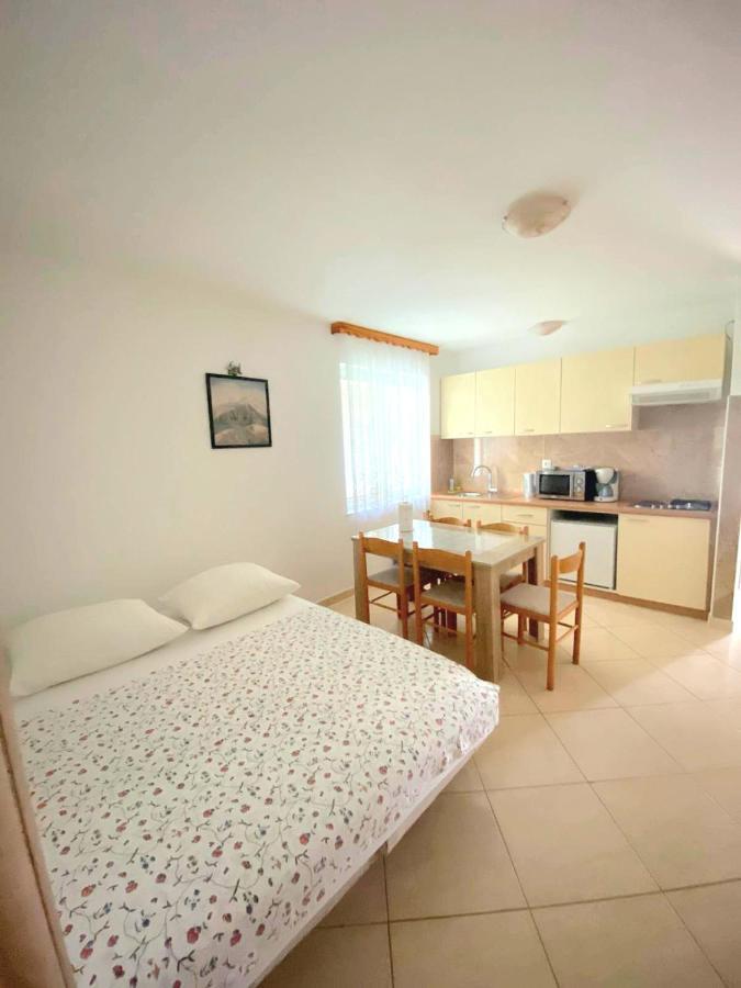 Apartments Mara Orebić Εξωτερικό φωτογραφία